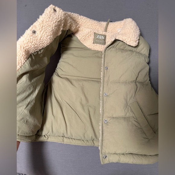 Kids Zara vest - Picture 2 of 3